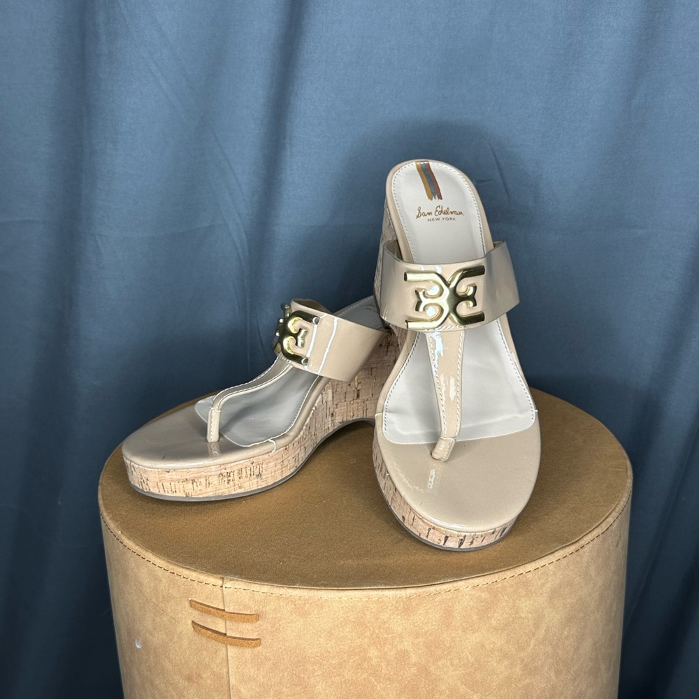 Sam Edelman Beige Sandals with Metallic Detail